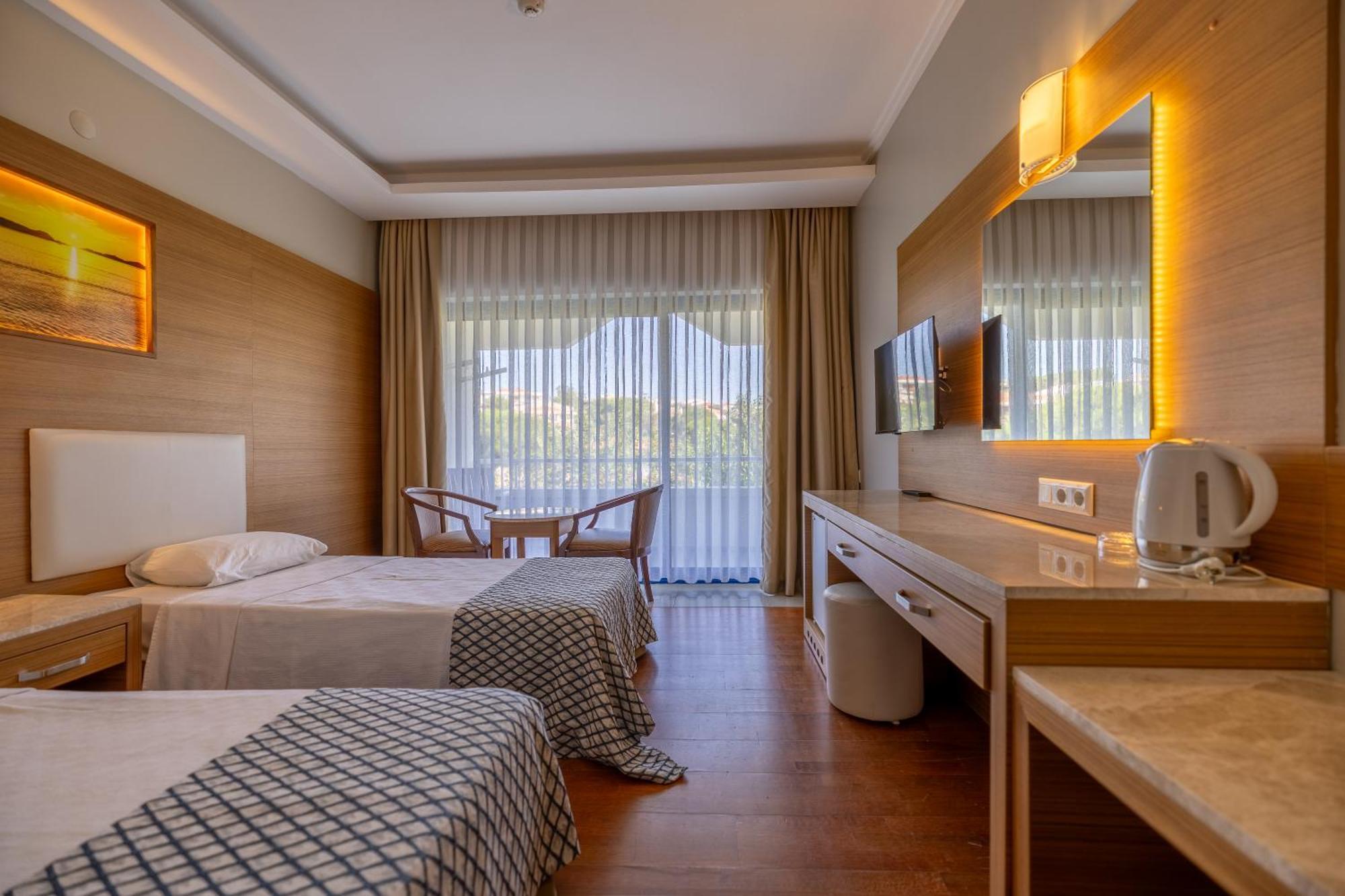 Halic Park Hotel Ayvalı Exteriör bild