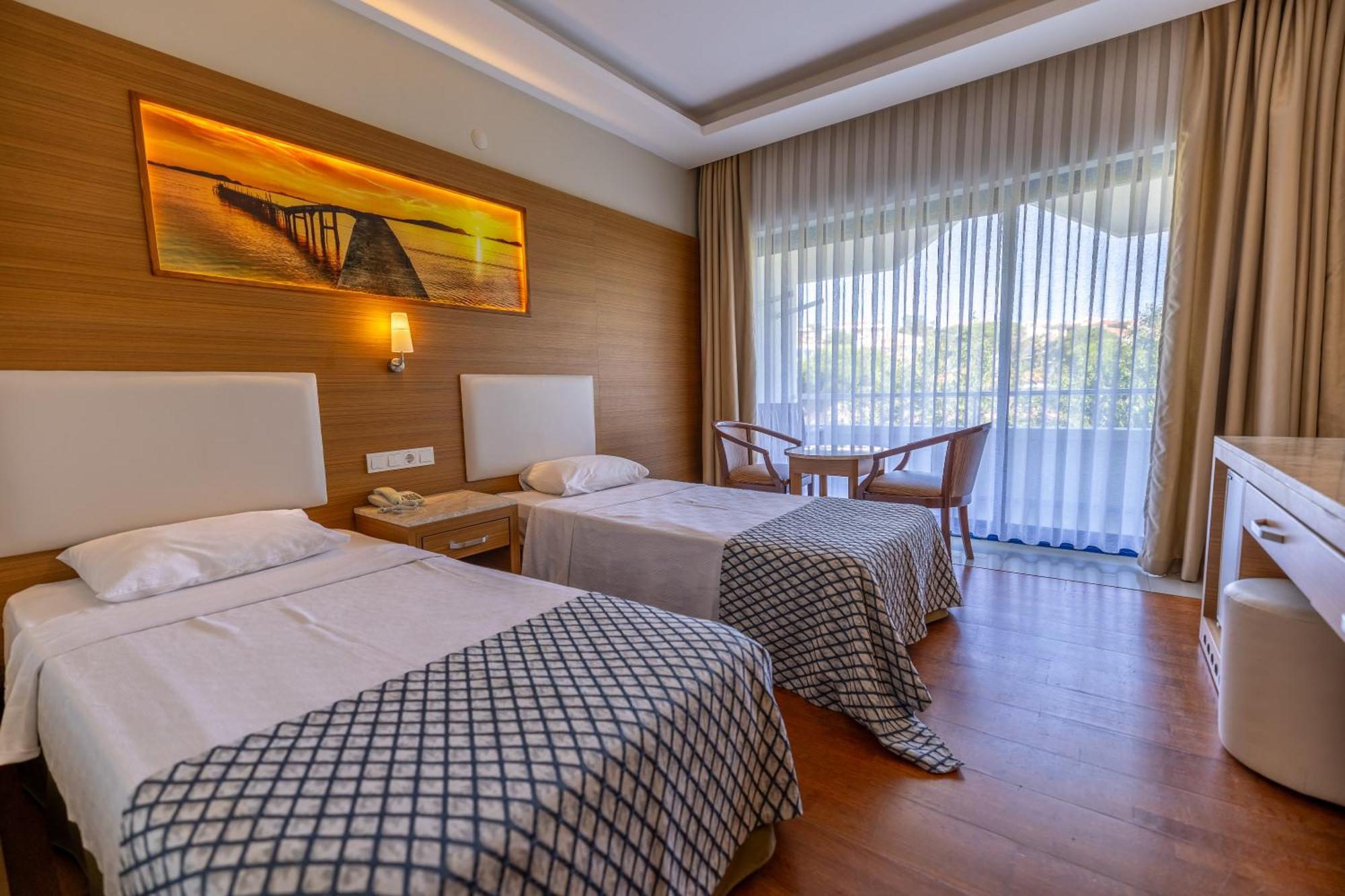 Halic Park Hotel Ayvalı Exteriör bild
